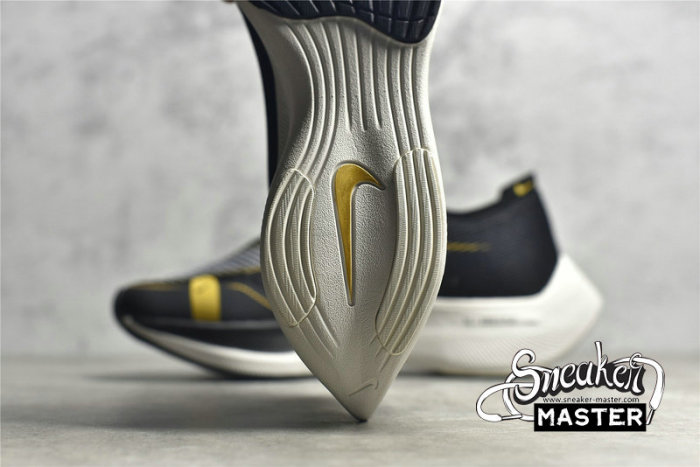 NIKE ZOOMX VAPORFLY NEXT% 2 BLACK/METALLIC GOLD/WHITE CU4111-001