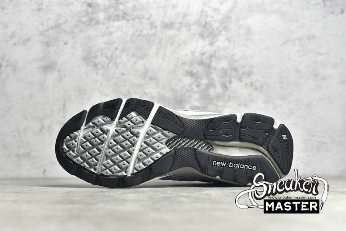 NEW BALANCE 990V3 MADE IN USA GREY/GREY/WHITE M990GY3