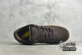 NIKE DUNK LOW PREMIUM SB BIG FOOT BAROQUE BROWN/BAROQUE BROWN-GUM LIGHT BROWN 313170-222