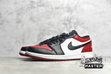 NIKE AIR JORDAN 1 LOW BRED TOE WHITE/BLACK/UNIVERSITY RED 553558-612