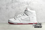 NIKE KEVIN BRADLEY X SB ZOOM DUNK HIGH PRO KEVIN BRADLEY WHITE/WHITE/RED AH9613-116