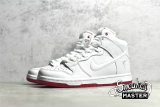 NIKE KEVIN BRADLEY X SB ZOOM DUNK HIGH PRO KEVIN BRADLEY WHITE/WHITE/RED AH9613-116