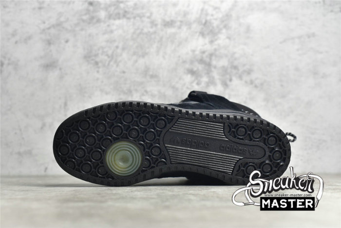 ADIDAS FORUM LOW X BAD BUNNY CORE BLACK/CORE BLACK/CORE BLACK GW0266
