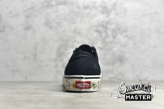 VANS STYLE 36 WHITE/BLACK/MULTI-COLOR VN0A5HYRA1H
