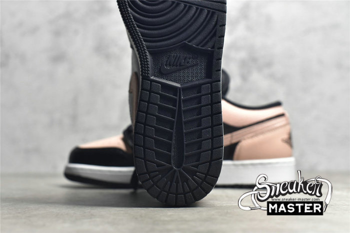NIKE AIR JORDAN 1 LOW GS BLACK/CRIMSON TINT/HYPER PINK/WHITE 553560-034