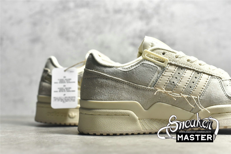 ADIDAS FORUM 84 LOW SHOES OFF WHITE/WONDER WHITE/HALO BLUSH GW0299