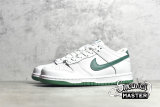  NIKE SB DUNK LOW WHITE/LUCKY GREEN/WHITE DD1503-112