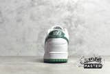  NIKE SB DUNK LOW WHITE/LUCKY GREEN/WHITE DD1503-112