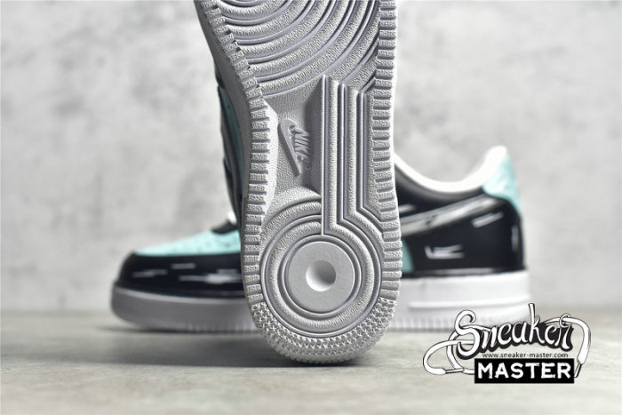NIKE AIR FORCE 1 LOW 07 BLACK/LIGHT GREEN/GREY CW2288-215
