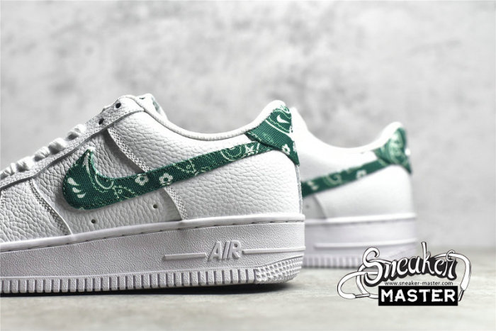 NIKE AIR FORCE 1 LOW 07 ESSENTIALS GREEN PAISLEY WHITE/GREEN/WHITE DH4406-102