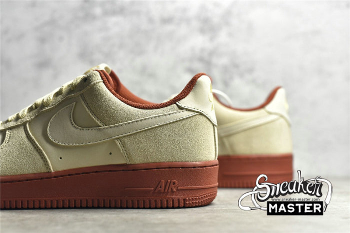 NIKE AIR FORCE 1 LOW 07 SE BEIGE/WHITE/BROWN-GOLD AA1391-111