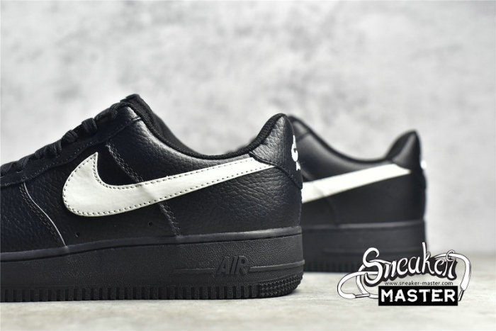 NIKE AIR FORCE 1 LOW 07 BLACK/BLACK/WHITE AA4083-001