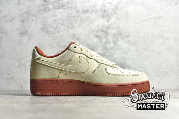 NIKE AIR FORCE 1 LOW 07 SE BEIGE/WHITE/BROWN-GOLD AA1391-111
