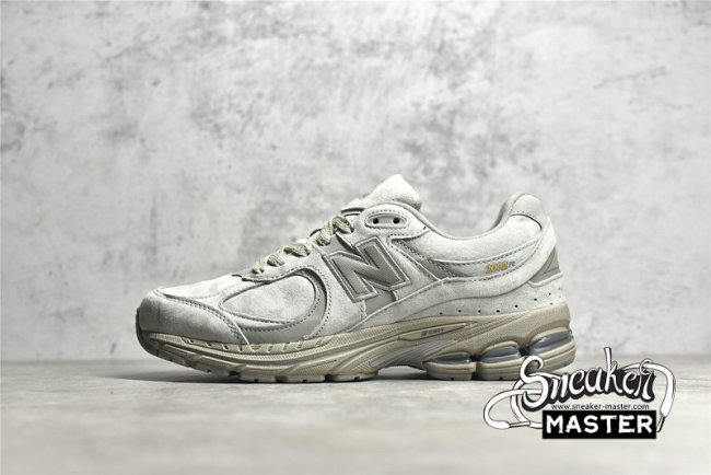 NEW BALANCE 2002 RUNNING SHOES LIGHT GREY/LIGHT GREY/LIGHT GREY M2002RBF