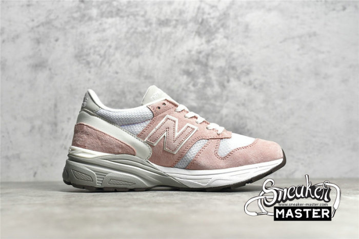 NEW BALANCE RUNNING SHOES MADE IN ENGLAND PASTEL ROSE/WHITE W7709DB