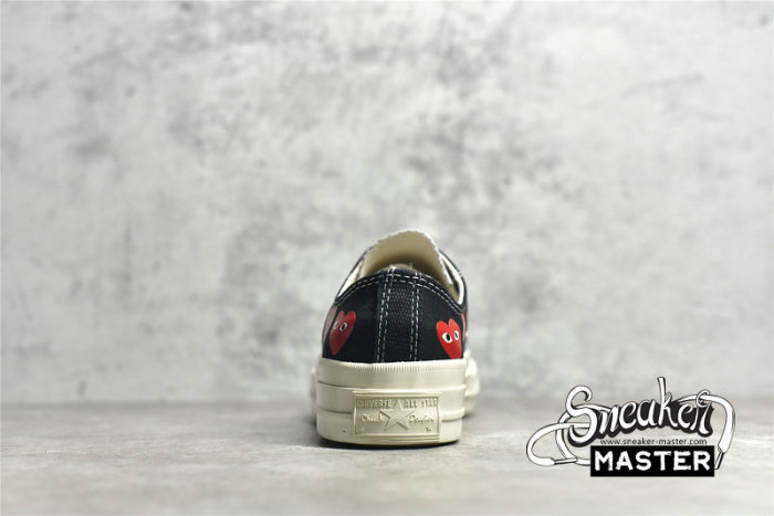 CONVERSE COMME DES GARÇONS PLAY X CHUCK TAYLOR 70S LOW TOP MULTI HEART BLACK/RED 162977C