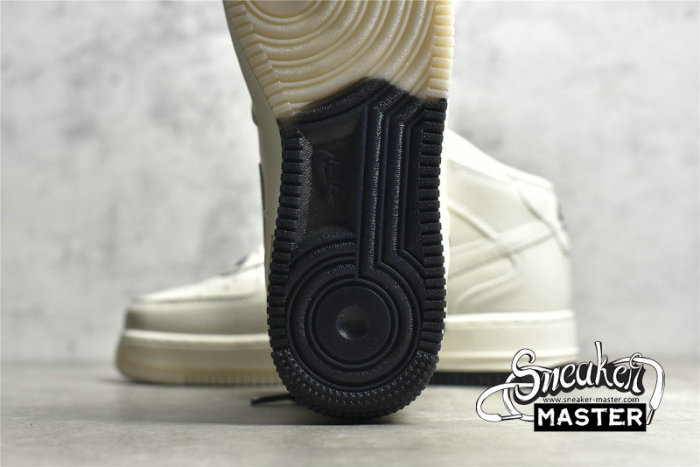 NIKE AIR FORCE 1 07 MID BEIGE/BEIGE/BLACK NT2969-013