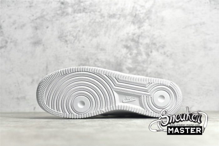 NIKE AIR FORCE 1 LOW 07 WHITE/WHITE/WHITE 315122-111