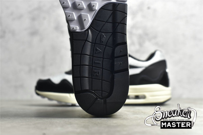 NIKE AIR MAX 1 X PATTA METALLIC SILVER/WHITE/BLACK/COCONUT MILK DQ0299-001
