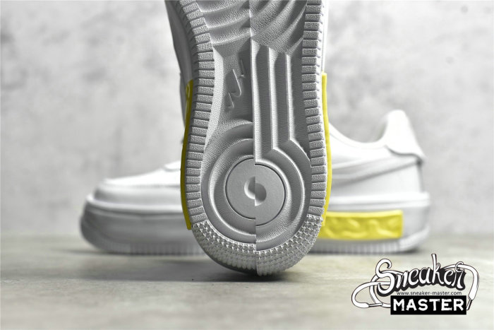 NIKE AIR FORCE 1 FONTANKA WHITE/PHOTON DUST/OPTI YELLOW/SUMMIT WHITE DA7024-101