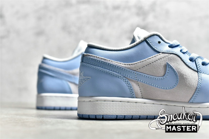 NIKE AIR JORDAN 1 LOW FOOTBALL GREY/ALUMINUM/WHITE DC0774-050