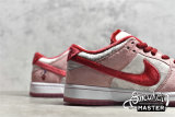NIKE STRANGELOVE X DUNK LOW SB VALENTINE'S DAY BRIGHT MELON/GYM RED/MED SOFT PINK CT2552-600