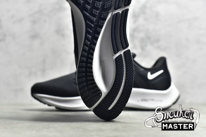 NIKE AIR ZOOM PEGASUS 38 BLACK/ANTHRACITE/VOLT/WHITE CW7356-002