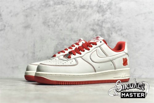 NIKE UNDEFEATED X AIR FORCE 1 07 LOW BEIGE/BEIGE/RED UN1315-801