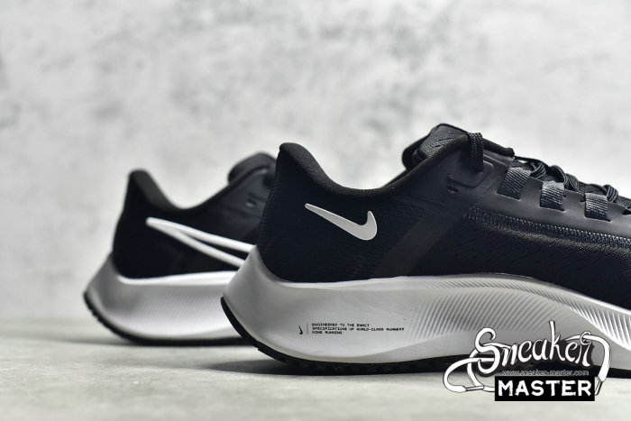 NIKE AIR ZOOM PEGASUS 38 BLACK/ANTHRACITE/VOLT/WHITE CW7356-002