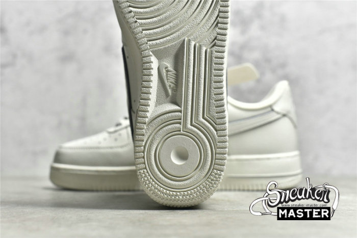 NIKE AIR FORCE 1 07 LOW X KITH WHITE/WHITE/WHITE NY2022-017