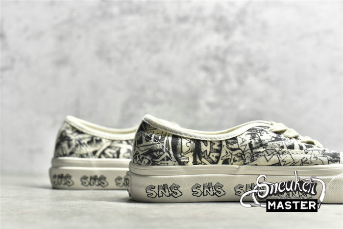 VANS OG AUTHENTIC LX X SNS WHITE/WHITE/BLACK VN0A4BV9676