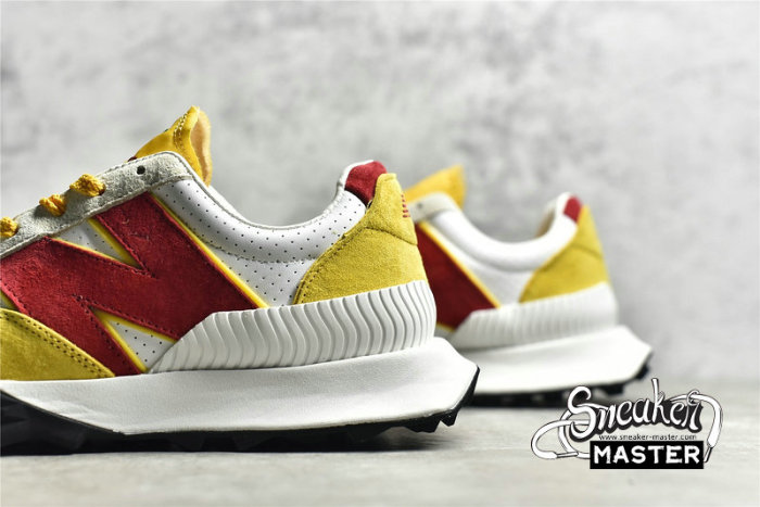 NEW BALANCE CASABLANCA X XC-72 RUNNING SHOES RED/GOLD/WHITE UXC72CBB