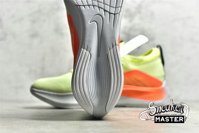 NIKE ZOOM FLY 4 BARELY VOLT/HYPER ORANGE/VOLT/BLACK CT2392-700