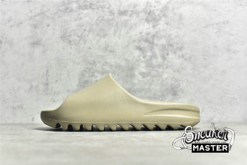 ADIDAS YEEZY SLIDES 2021 RE-RELEASE PURE/PURE/PURE GW1934