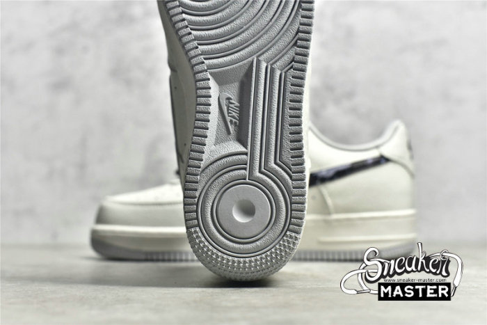 NIKE AIR FORCE 1 07 LOW X BAPE WHITE/WHITE/BLACK AA1356-115