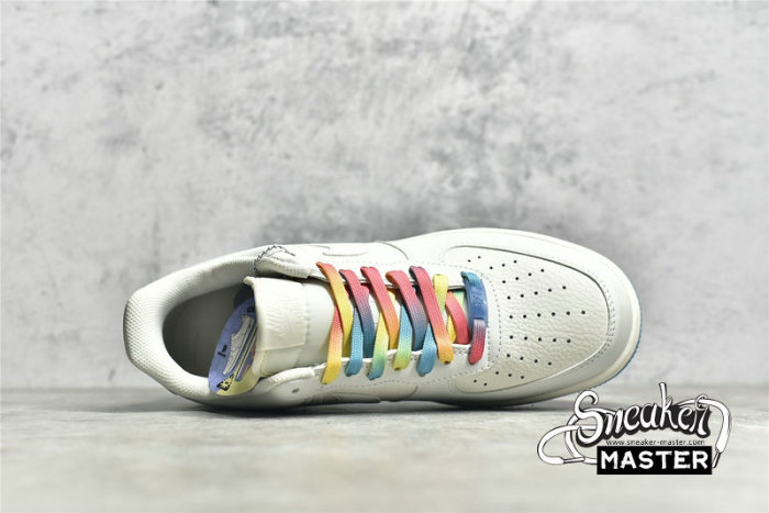 NIKE AIR FORCE 1 LOW 07 WHITE/WHITE/BLUE DD3396-131