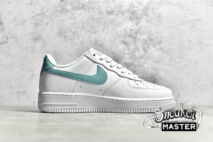 NIKE AIR FORCE 1 LOW 07 WHITE/WHITE/WASHED TEAL DD8959-101