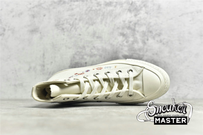 CONVERSE CHUCK TAYLOR ALL-STAR LIFT PLATFORM HIGH EMBROIDERED FLORAL EGRET/MULTI/EGRET A01586C
