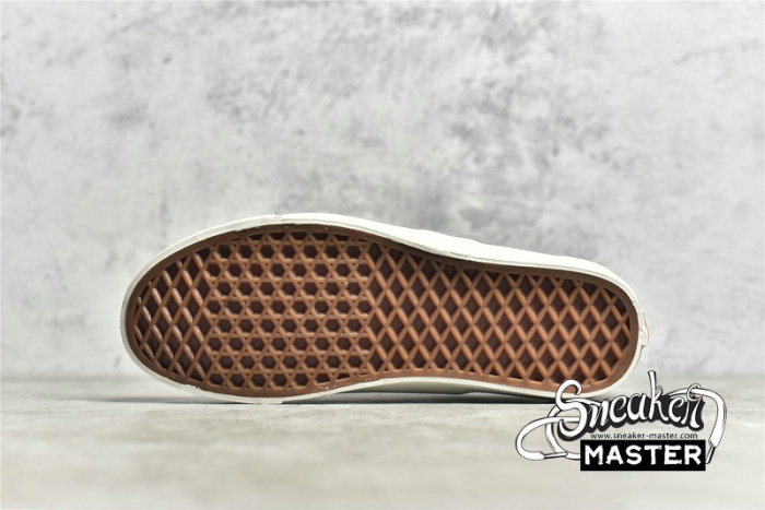 VANS UA CLASSIC SLIP-ON LIGHT PINK/PURPLE/WHITE VN0A3JEX46A