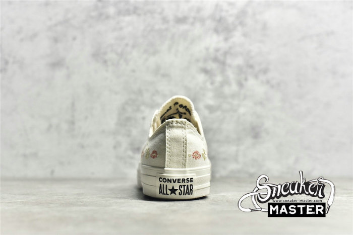 CONVERSE CHUCK TAYLOR ALL-STAR LOW EMBROIDERED FLORAL EGRET/MULTI/BLACK A01595C