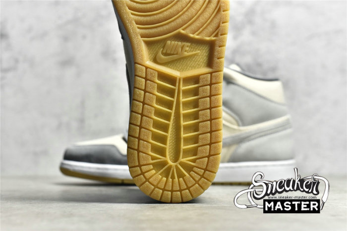 NIKE AIR JORDAN 1 MID SE COCONUT MILK/COCONUT MILK/PARTICLE GREY DN4281-100