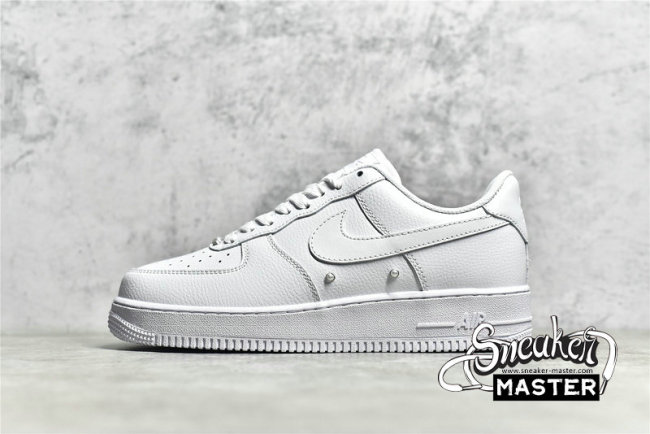 NK AIR FORCE 1 LOW 07 SE PEARL WHITE/WHITE/WHITE DQ0231-100