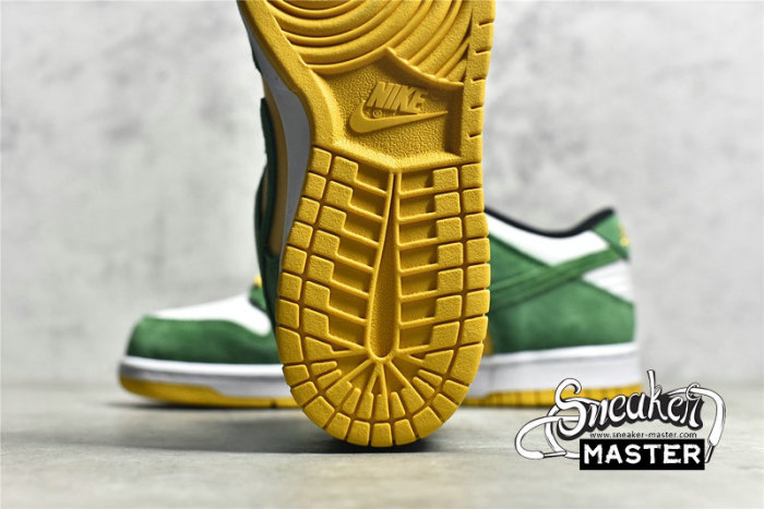 NIKE SB DUNK LOW BUCKS WHITE/CLASSIC GREEN/DEL SOL 304292-132