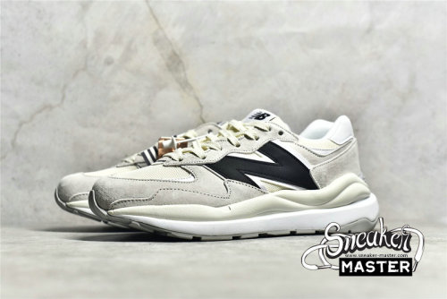 NEW BALANCE 57/40 RUNNING SHOES WHITE/GREY/BLACK M5740CBC