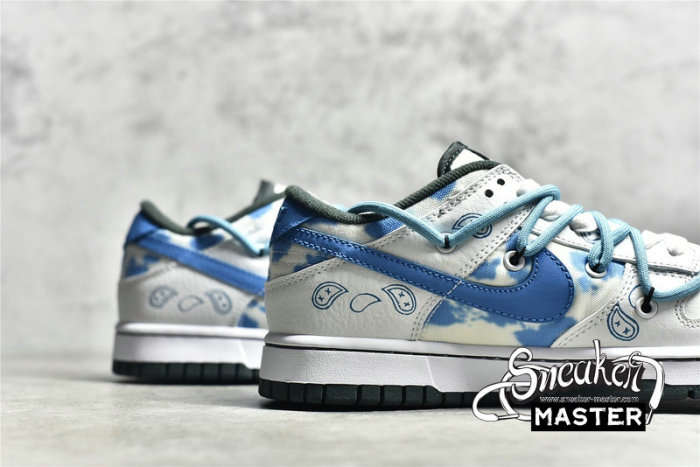 NIKE SB DUNK LOW BEIGE/BEIGE/BLUE DH0957-100