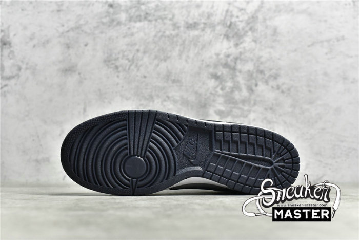NIKE SB DUNK LOW GEORGETOWN WOLF GREY/DARK OBSIDIAN/TOTAL ORANGE DD1391-003