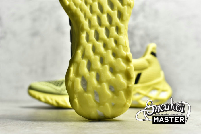 ADIDAS ULTRABOOST WEB DNA SOLAR YELLOW/CORE BLACK/SOLAR YELLOW GY4172