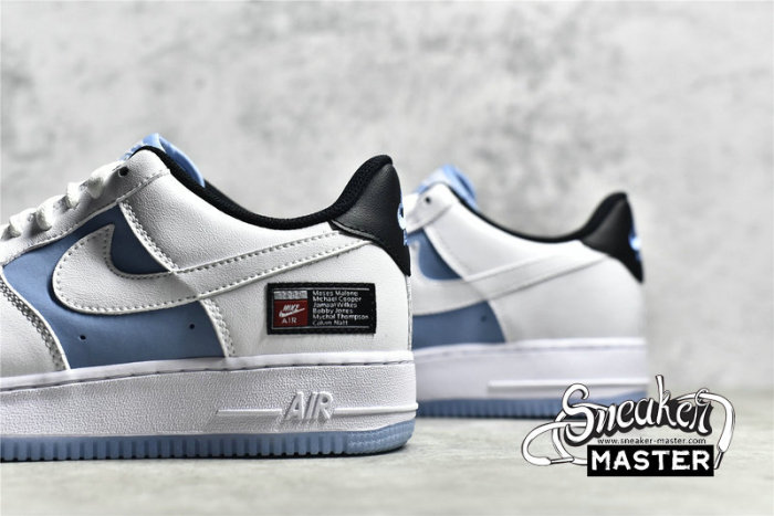 NIKE AIR FORCE 1 LOW WHITE/WHITE/UNIVERSITY BLUE DQ0231-410