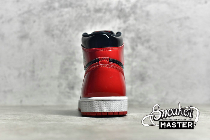 NIKE AIR JORDAN 1 RETRO HIGH OG PATENT BRED BLACK/WHITE/VARSITY RED 555088-063