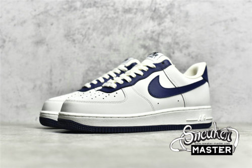 NIKE AIR FORCE 1 07 LOW WHITE/WHITE/NAVY BLUE AL2236-106